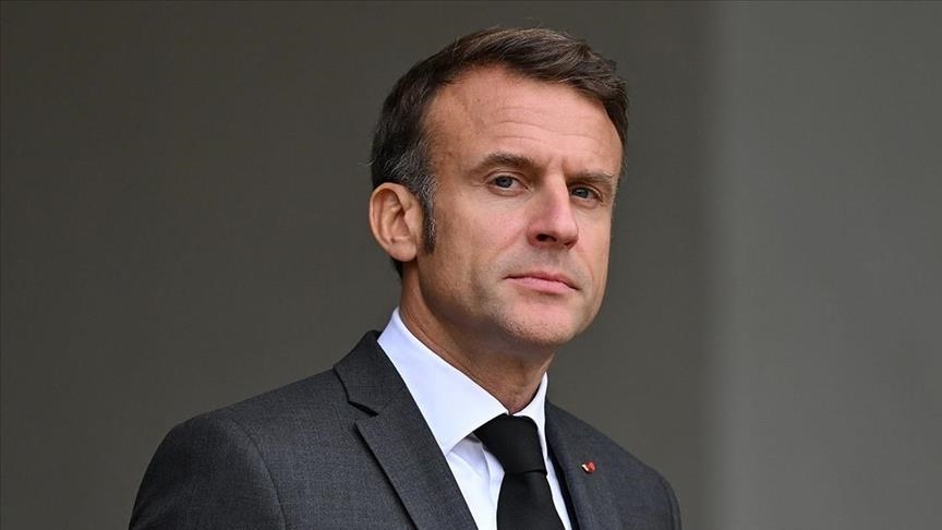 Emmanuel Macron plaide pour la défense de la laïcité face aux risques d’identitarisme