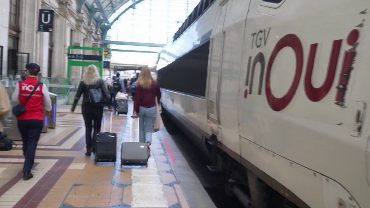 Grèves de transports en Italie : des voyageurs pris au piège