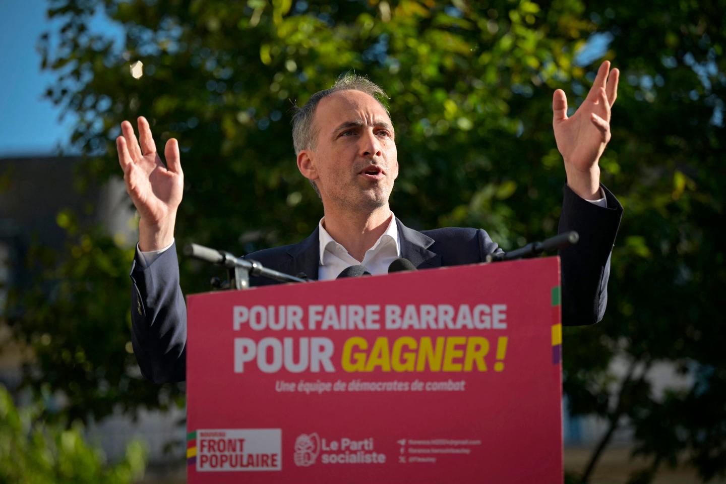 2027 : Raphaël Glucksmann exclut une candidature conjointe avec Jean-Luc Mélenchon