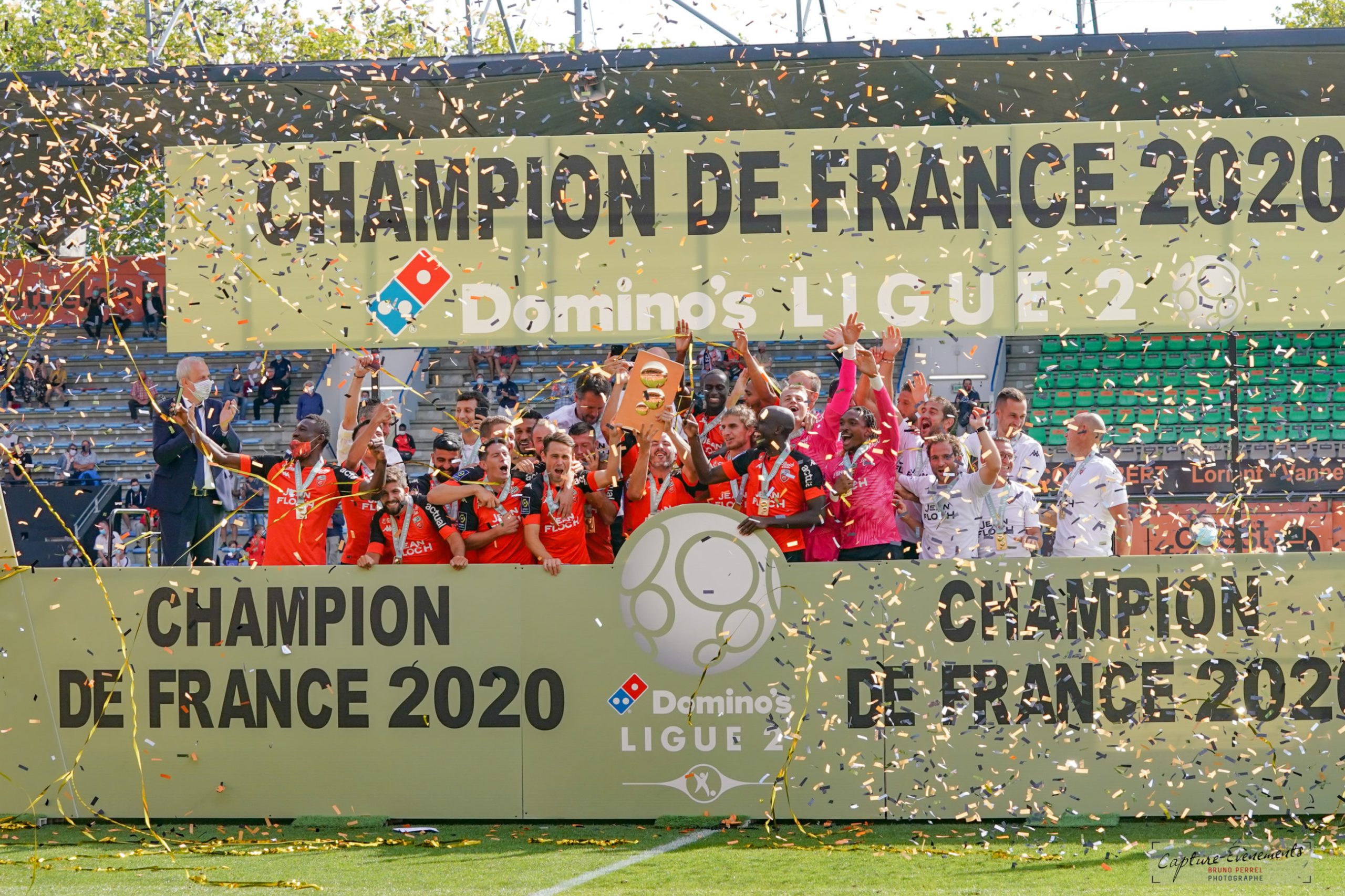 Ligue 2 : Lorient sacré champion, les playoffs définis, Martigues relégué