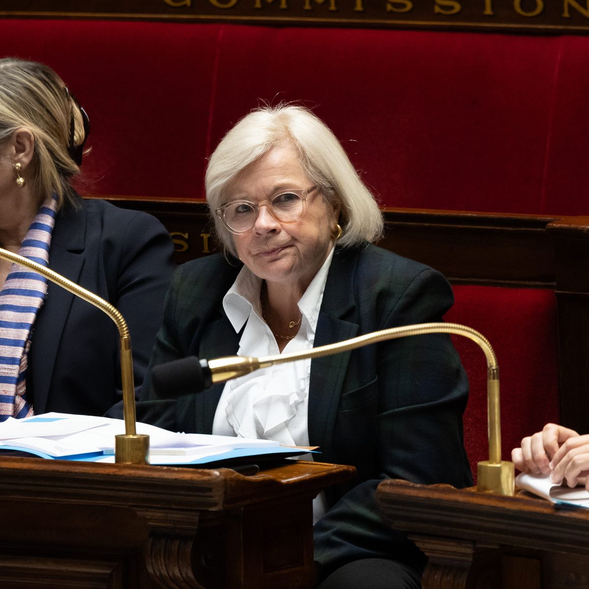 Assistance à mourir : Catherine Vautrin promet un encadrement renforcé du texte législatif